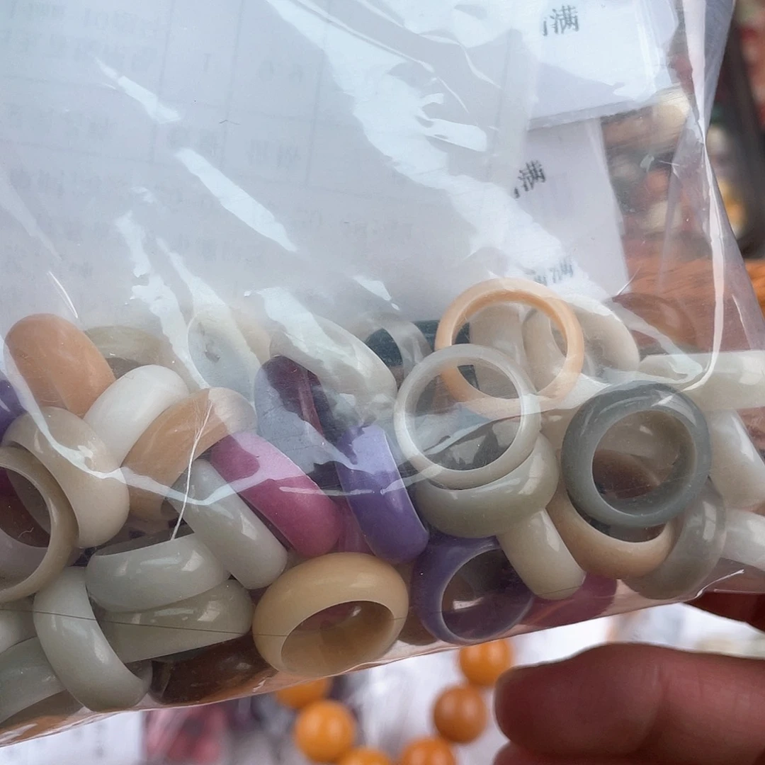 白玉菩提吊坠z10+1。跑环