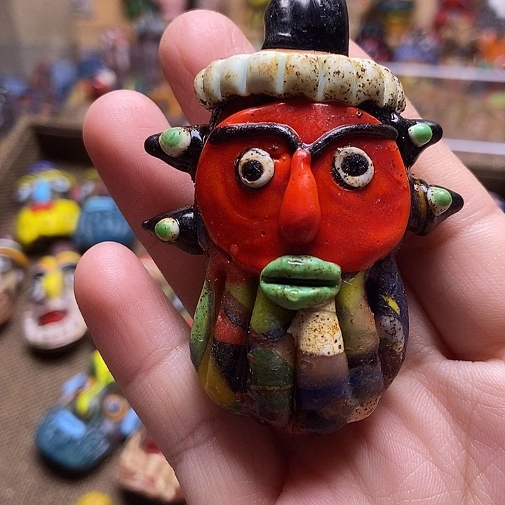 琉璃颈饰斗篷外星人