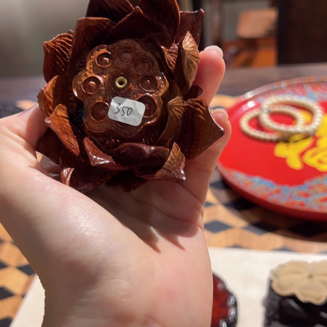 红酸枝木类成套家具