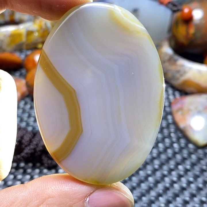 玛瑙/玉髓颈饰未镶嵌