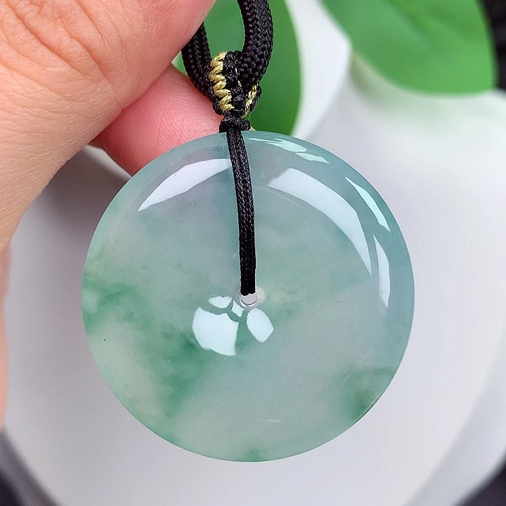 颈饰未镶嵌翡翠平安扣 35x6.1mm