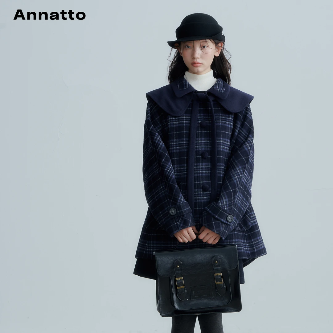 ANNATTO【9月22日晚20点享1件7折】冬季蓝色格纹翻领学院风外套女