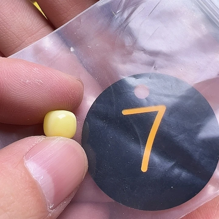 蜜蜡未镶嵌珠宝奇石小****ɞ8.5mm