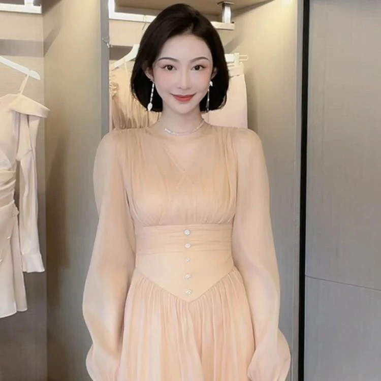 甜辣别致惊艳长袖雪纺v领连衣裙新款女高级感宫廷风中长裙子6415