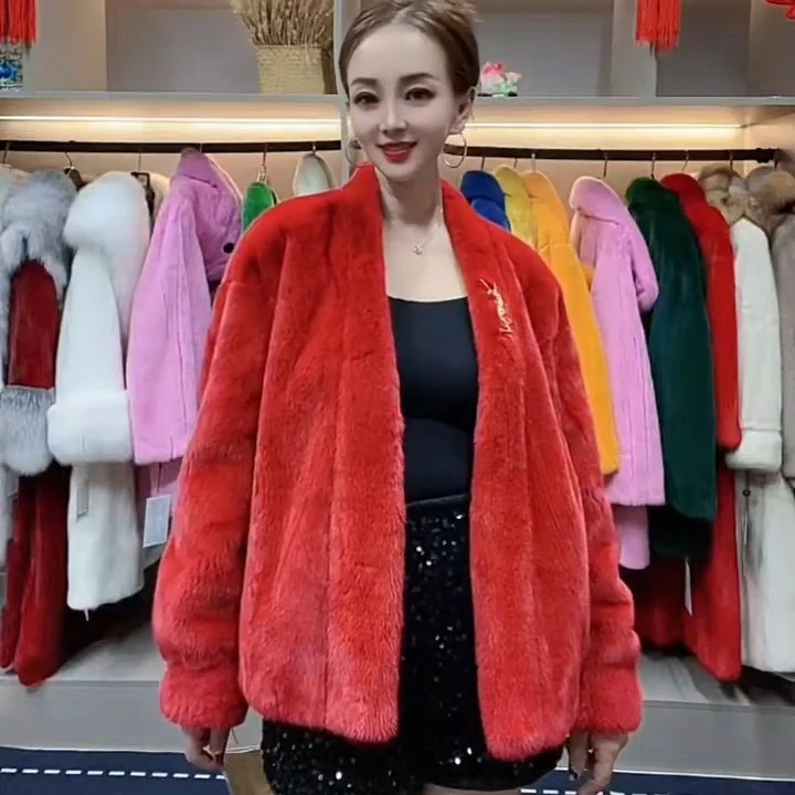 进口紫金 貂皮大衣女V领整貂年轻皮草外套水貂女短款2025秋冬爆款