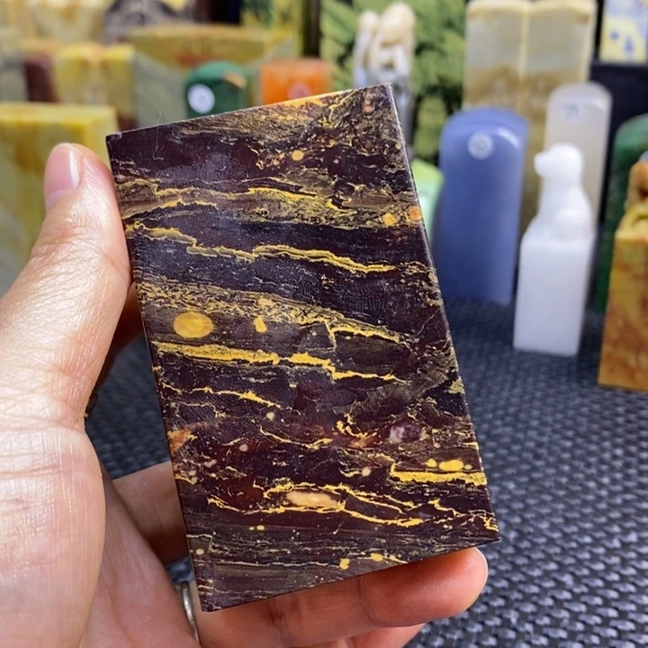 云南石7****4青田石印章石