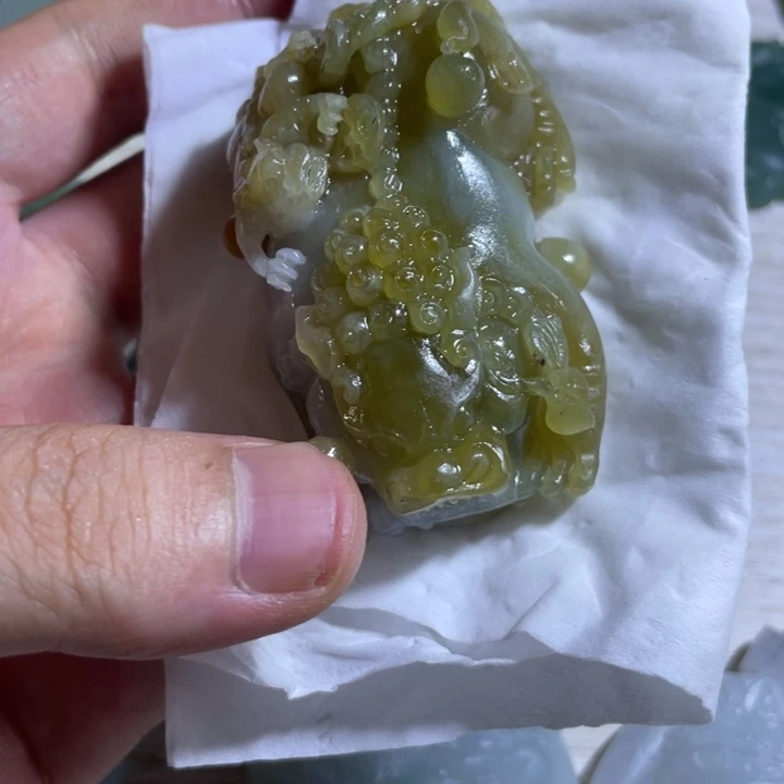 定制翡翠未镶嵌不拍