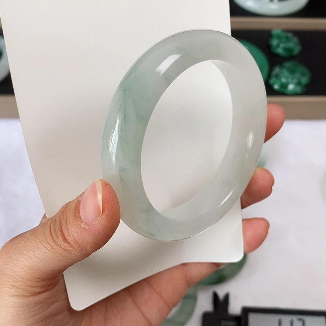 石英质玉（金丝玉）手镯未镶嵌※