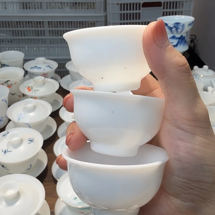 微瑕冰种专场反口杯三个50