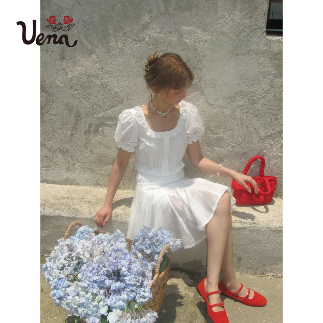 【象牙塔】Uena白色蕾丝拼接荷叶边大方领短款宽松泡泡短袖衬衫女