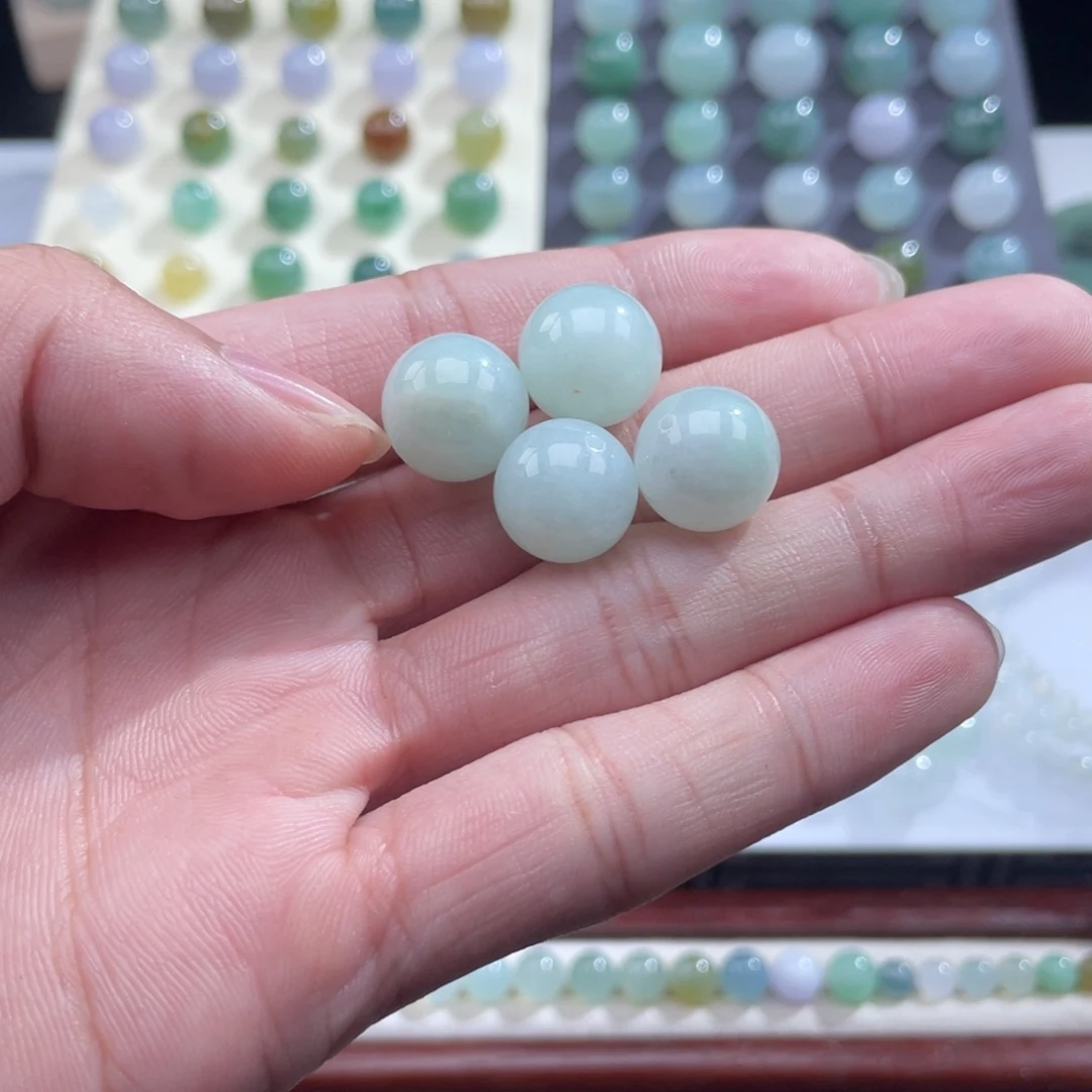 散珠翡翠卡13 4颗 有纹