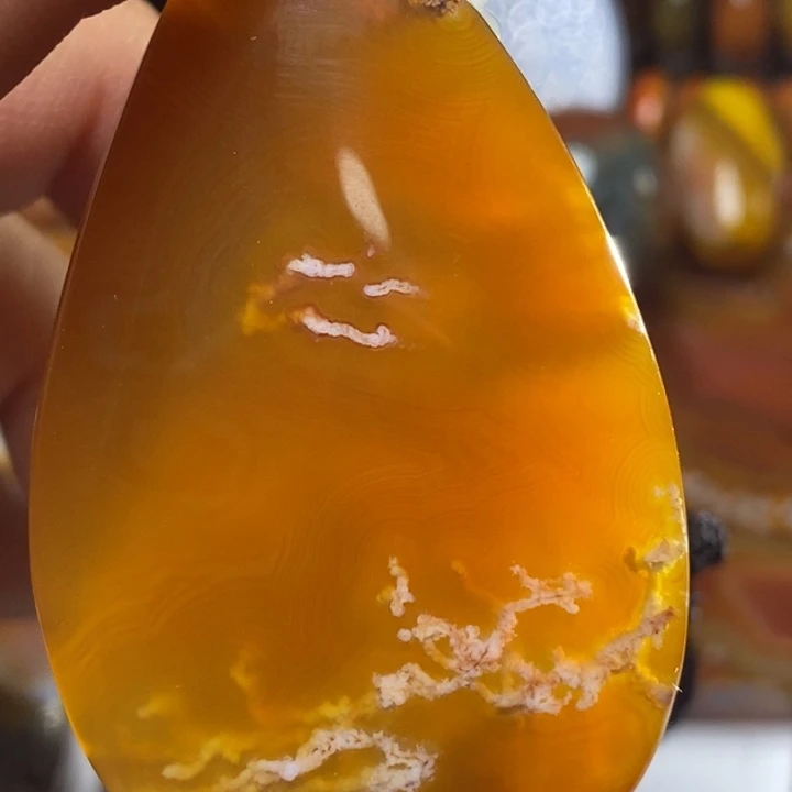 玛瑙/玉髓颈饰未镶嵌山**程