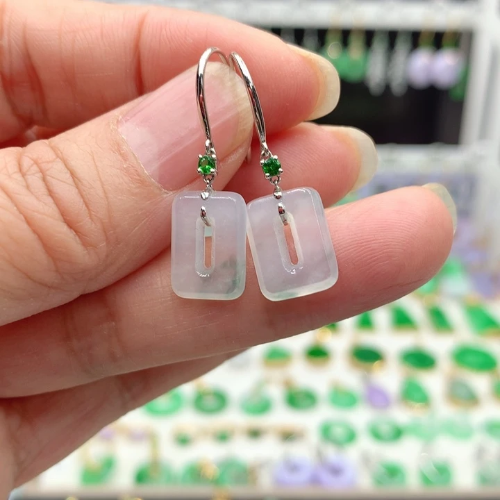 翡翠18K金镶嵌耳饰