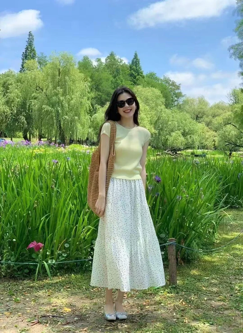 【雏菊与光斑】6254气质黄色针织短袖T恤上衣搭配高腰松紧波点半裙