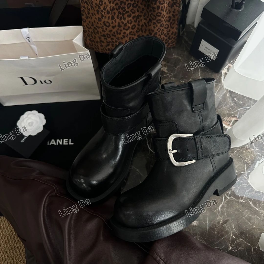 L玲L哒~2025 欧洲站小众个性潮酷 休闲时尚 马丁靴内增高ins潮流