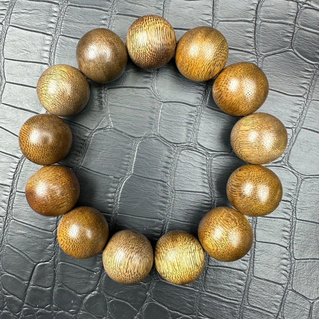 823沉木圆珠手串