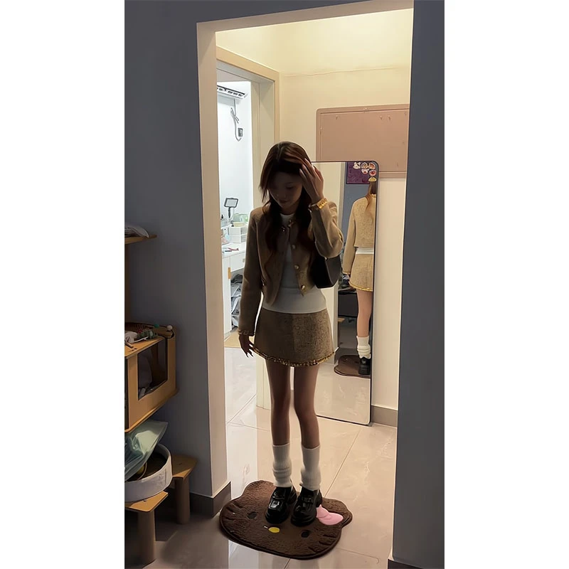 富家千金高级感穿搭套装2025女秋冬季小香风粗花呢外套百搭半身裙