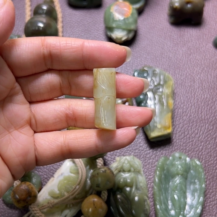 简***单岫岩河磨玉（透闪石质玉）未镶嵌颈饰