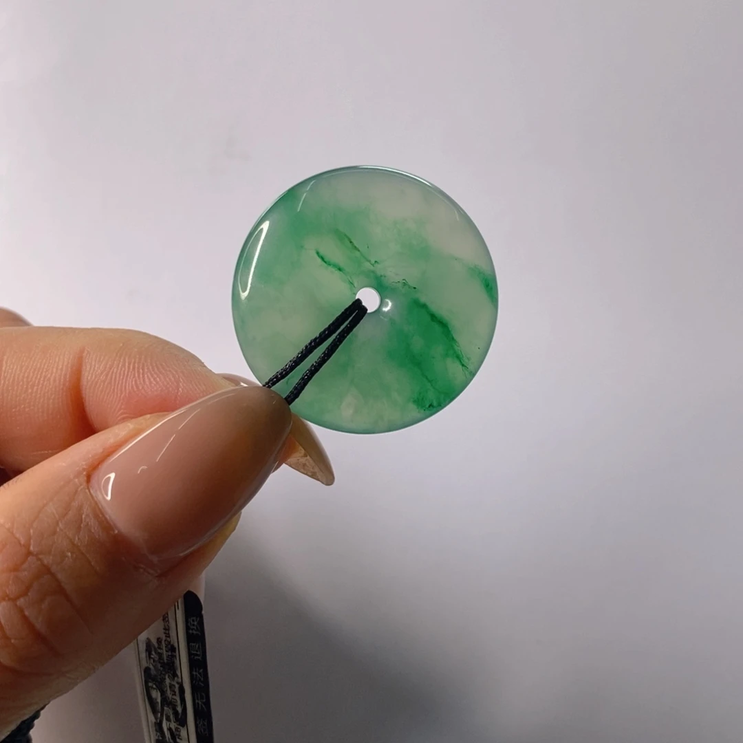 石英质玉颈饰未镶嵌