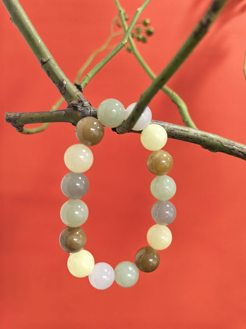 和田玉精美多宝手串