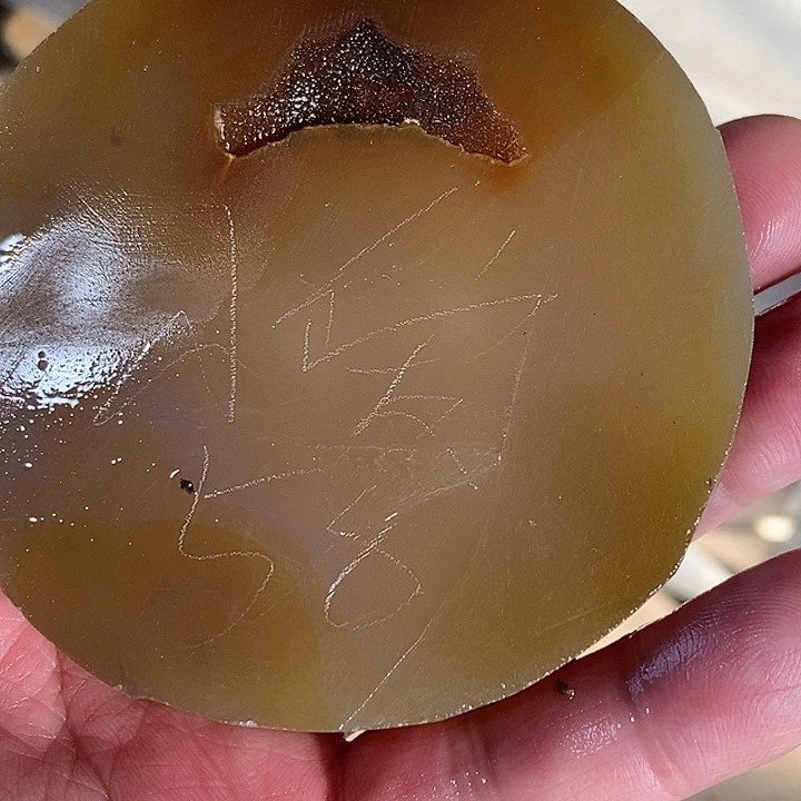 定制玛瑙小**?玛瑙手镯工费