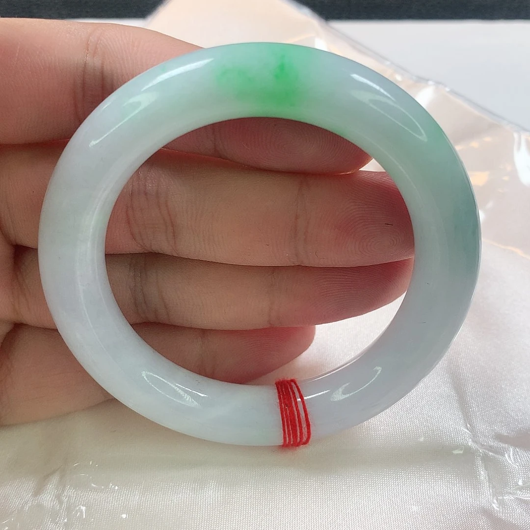 翡翠手镯（圆镯）未镶嵌340号