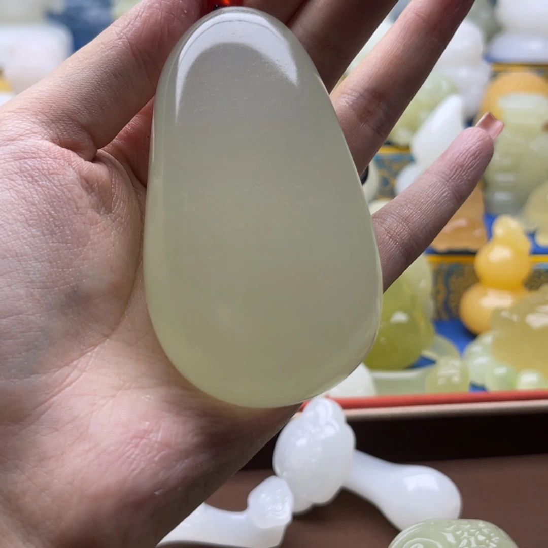 晴***澜新疆昆仑山脉山料