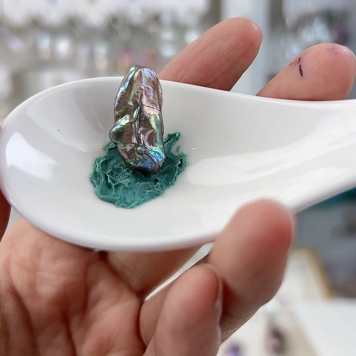 淡水珍珠未镶嵌吊坠(赠链)