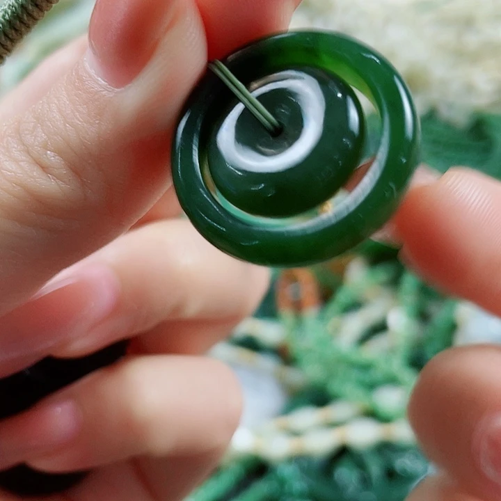 未镶嵌和田玉挂件