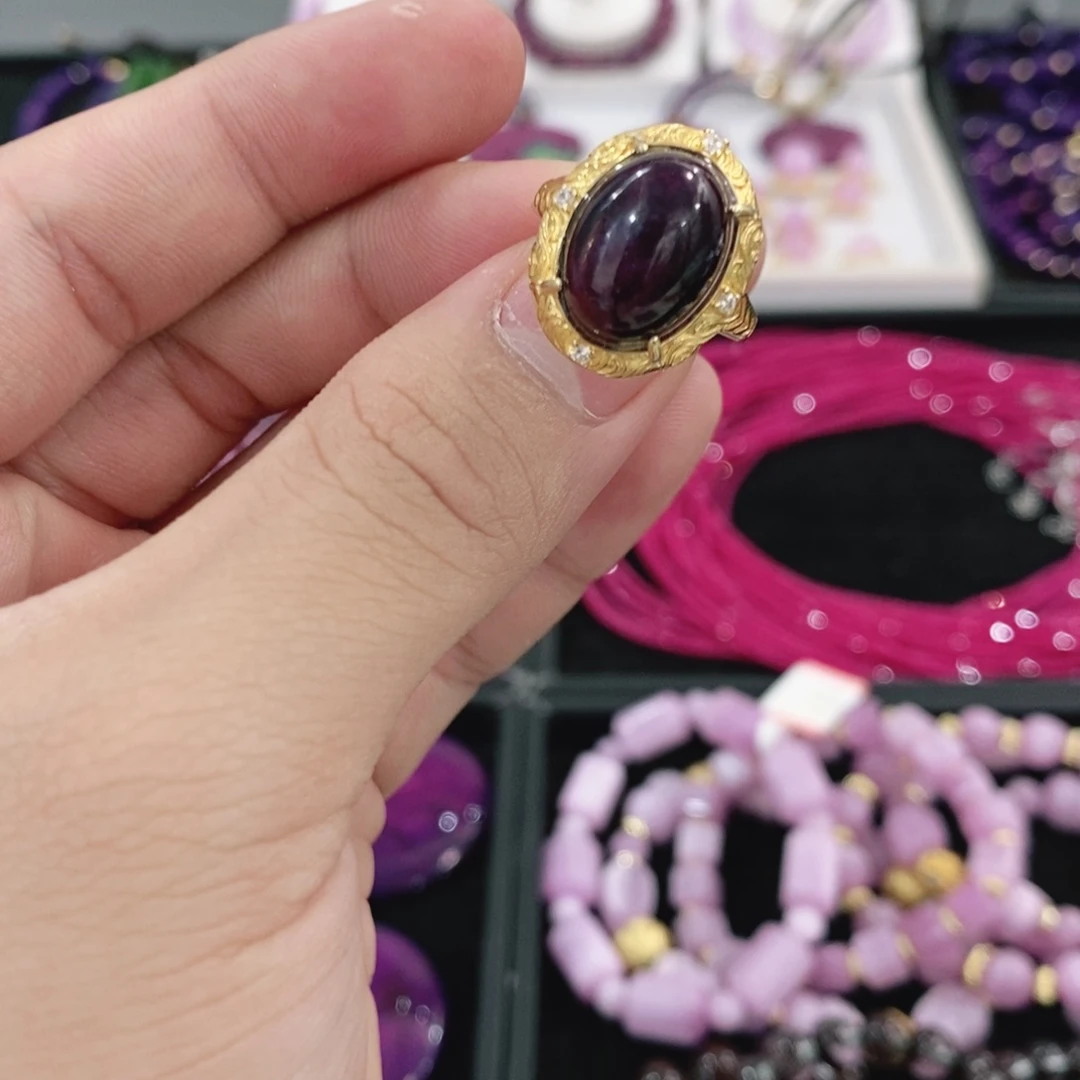 银S925镶嵌红宝石戒指