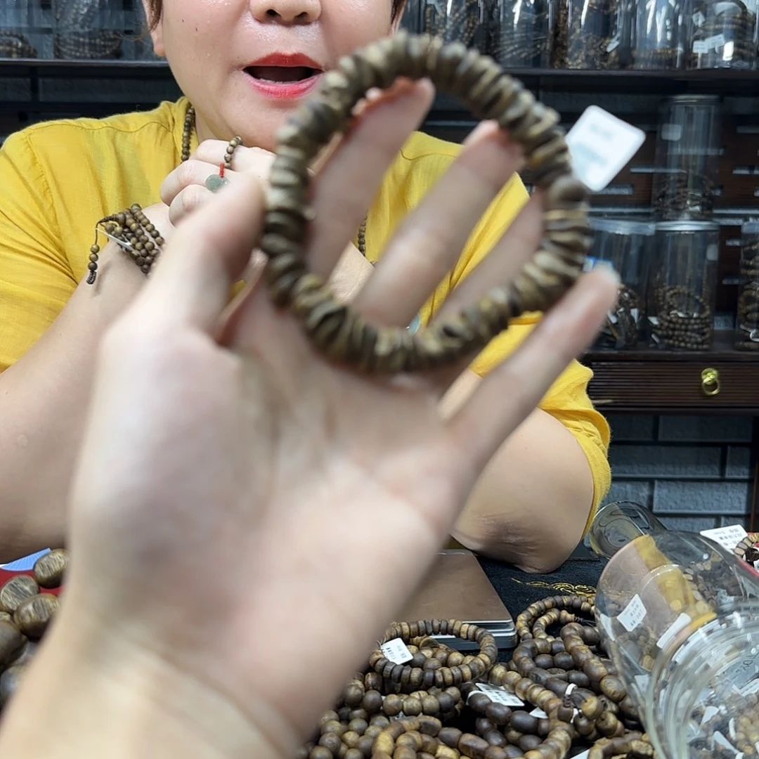 沉香手串奇楠沉香沉水树丁单圈多样性发一