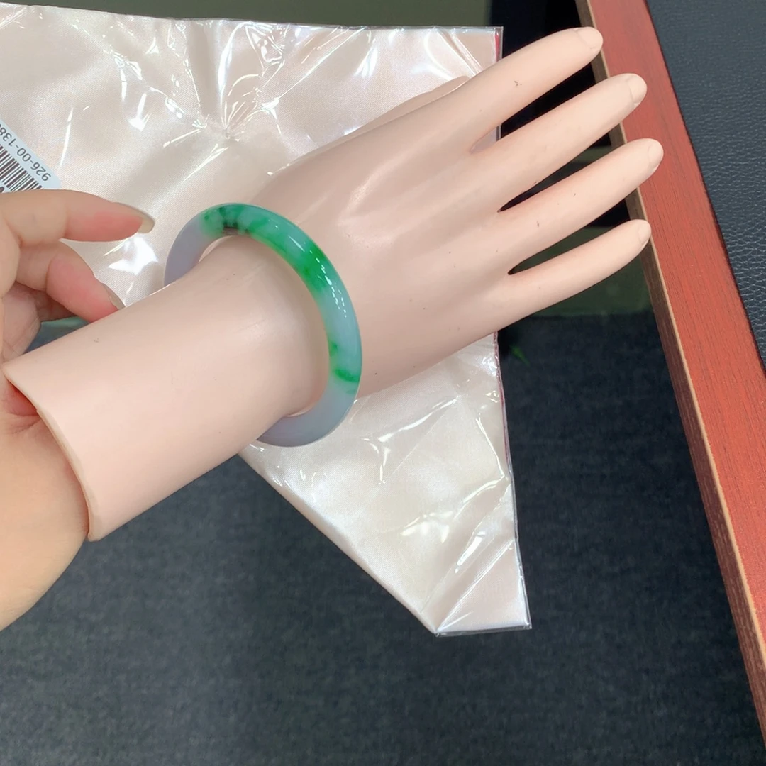 东***晓翡翠未镶嵌手镯翡翠