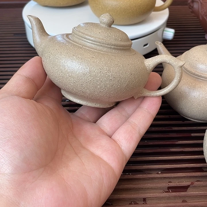 茶壶紫砂师傅打的下