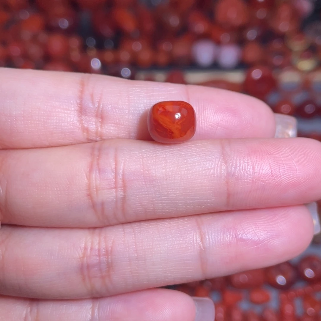 南红玛瑙未镶嵌瓦西火焰老型9.5mm