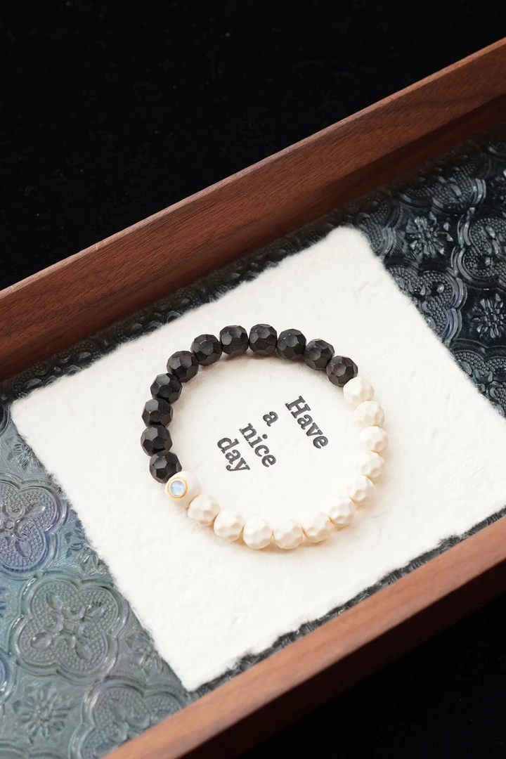 无极 天然猛犸牙雕刻无相珠8mm阴阳单圈手串