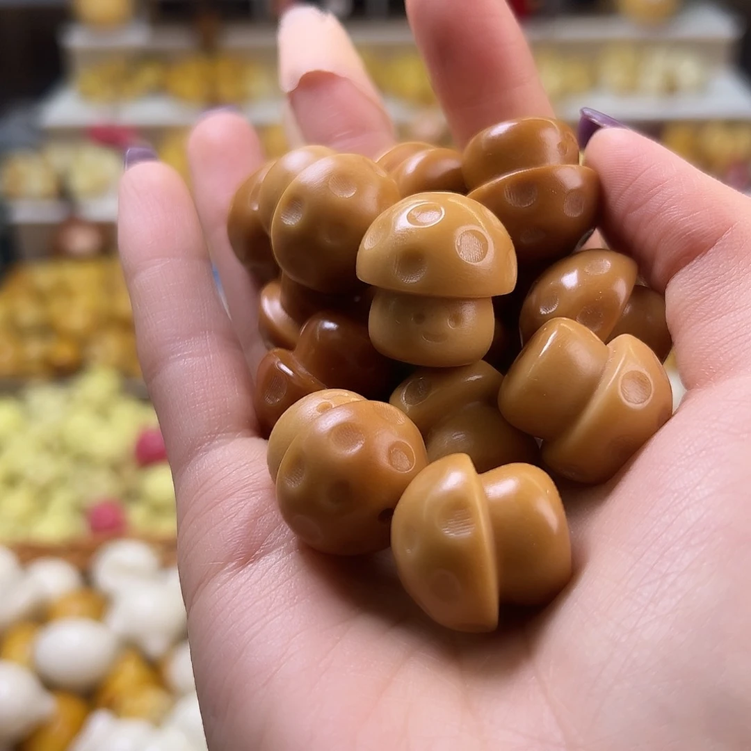 菩提根/象牙果吊坠瑕疵咖蘑菇3颗