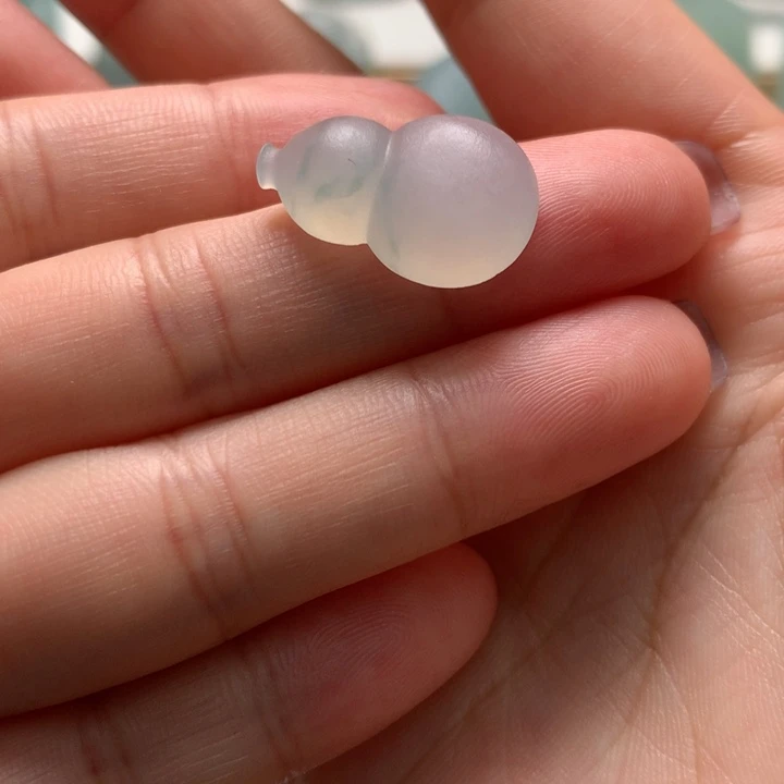 未镶嵌定制翡翠葫芦