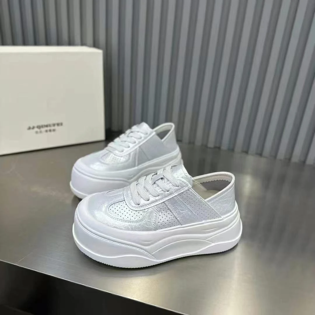 2025春夏新款透气松糕鞋女厚底休闲增高软底时尚轻便两穿小白板鞋