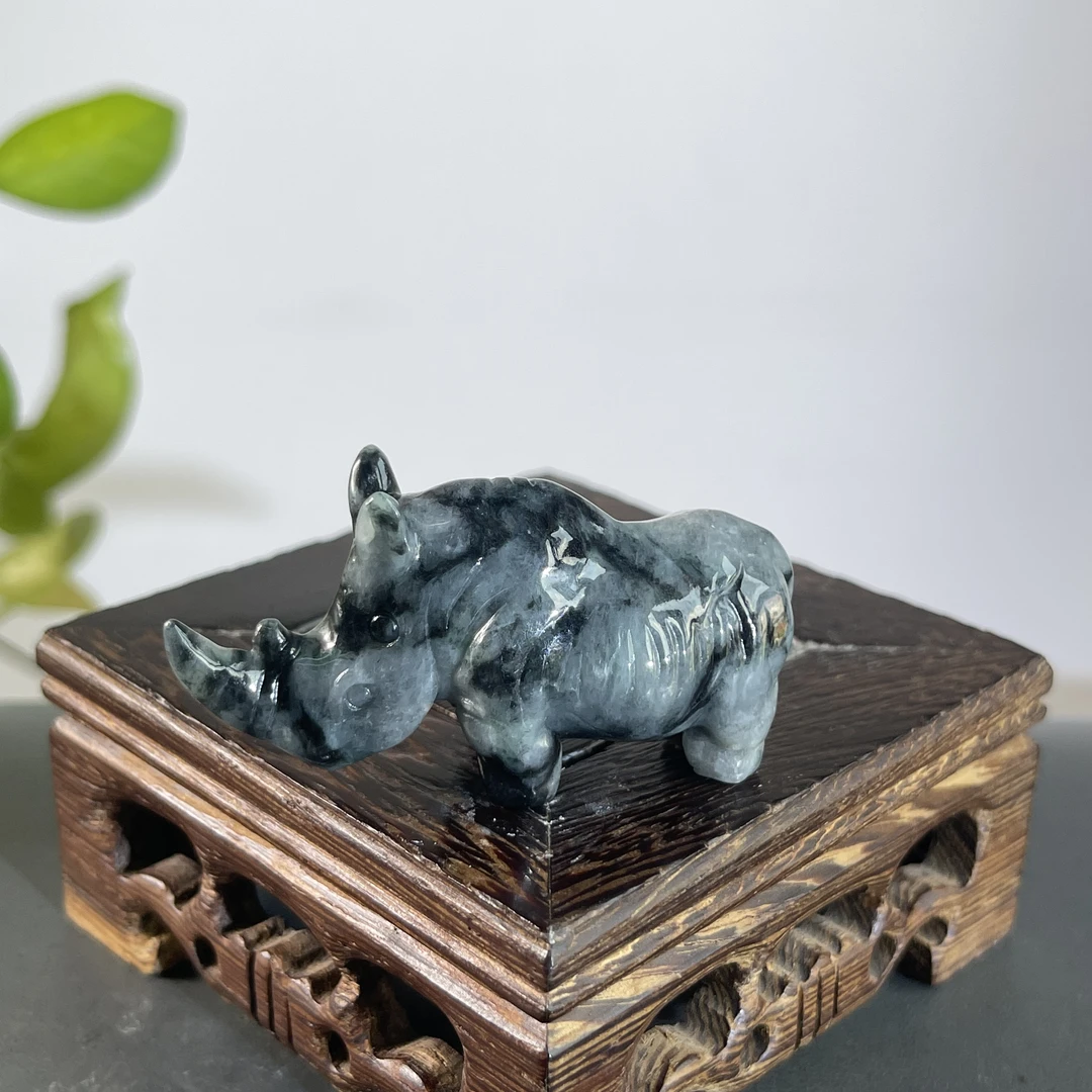 JTA19-016 天然缅甸A货翡翠 犀牛