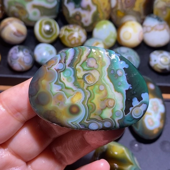 未镶嵌玛瑙/玉髓珠宝半成品47