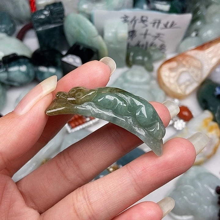 未镶嵌挂件翡翠翡翠