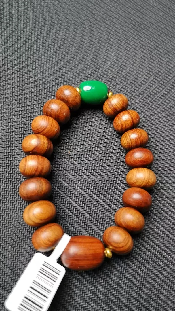 精品手串（无礼盒）mc057