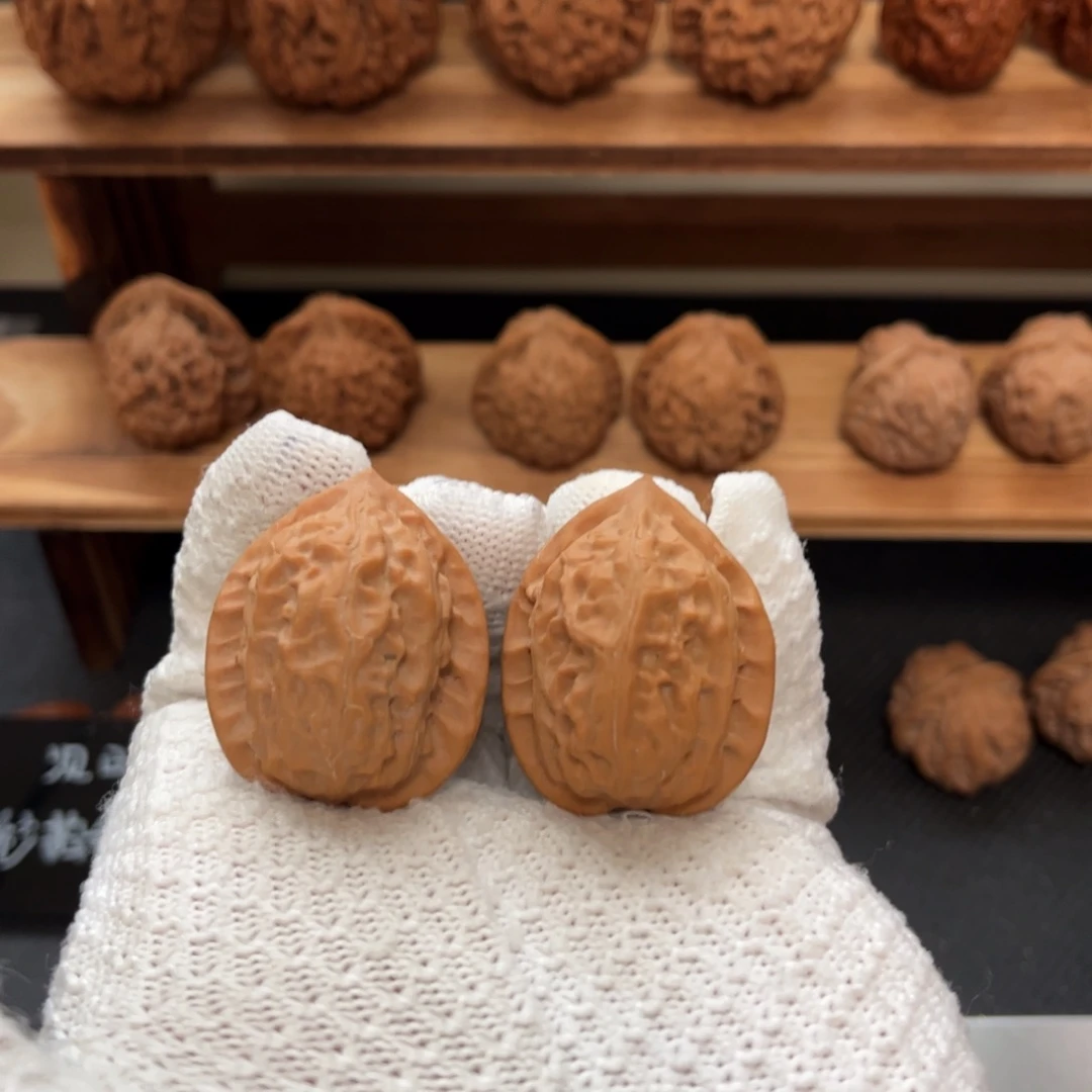 吊坠文玩核桃野生鸡心31