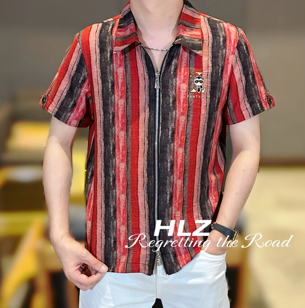 2025夏季新款男士休闲小佛爷竖条纹纹理双拉链修身翻领短袖衬衫