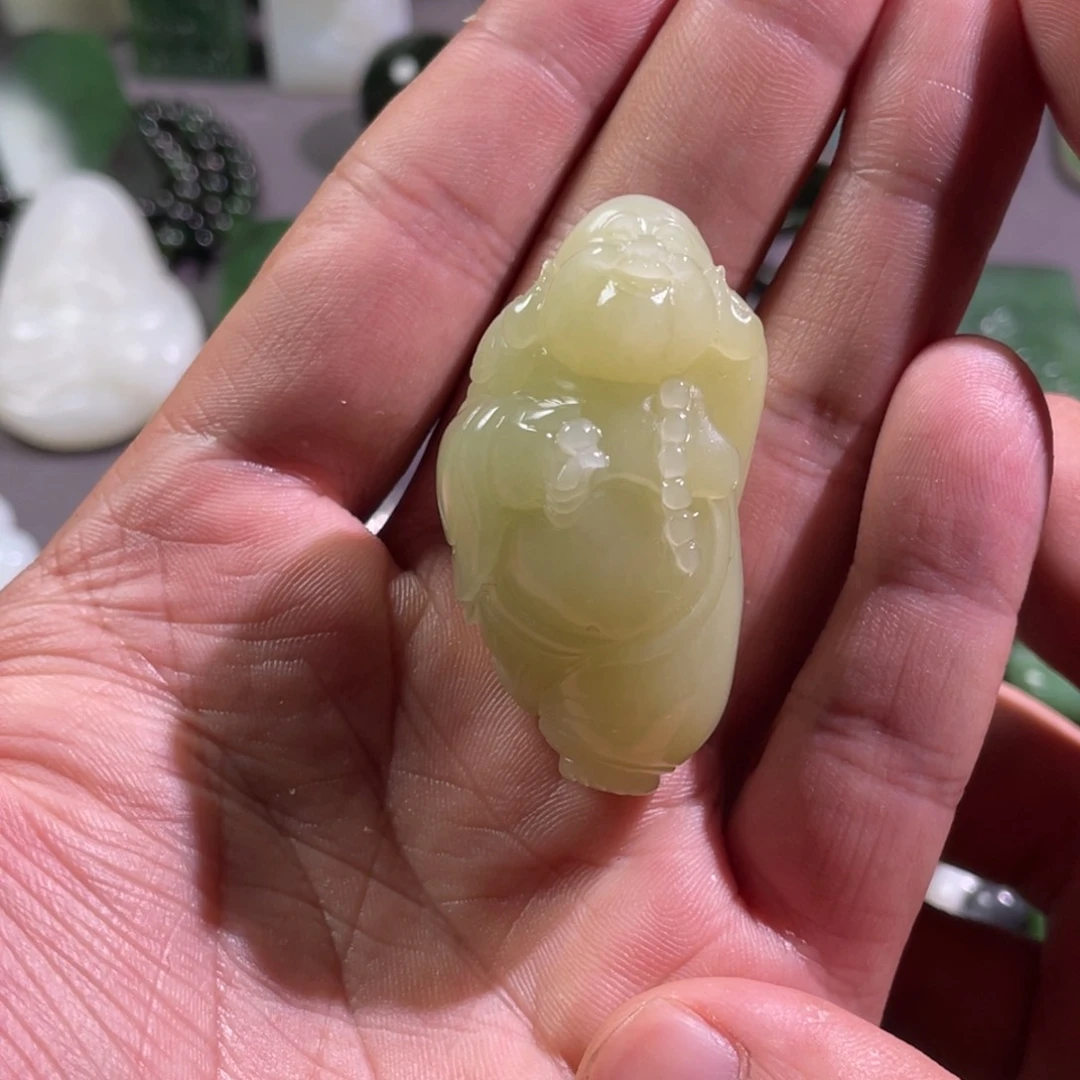 颈饰未镶嵌和田玉开****灯