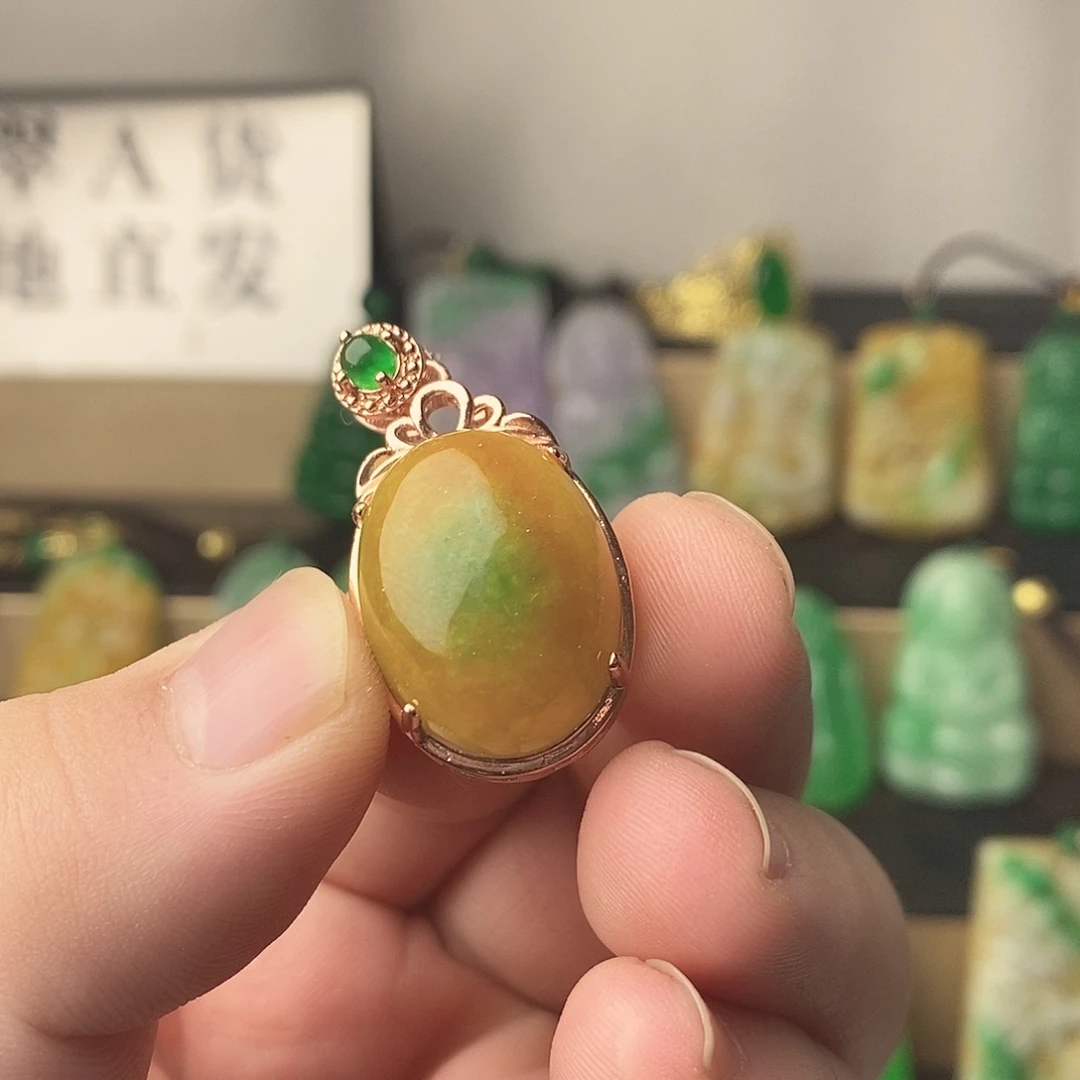 翡翠银S925镶嵌吊坠(赠链)