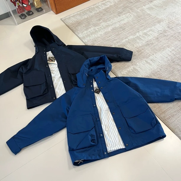 潮流百搭休闲舒适长袖款秋季外套