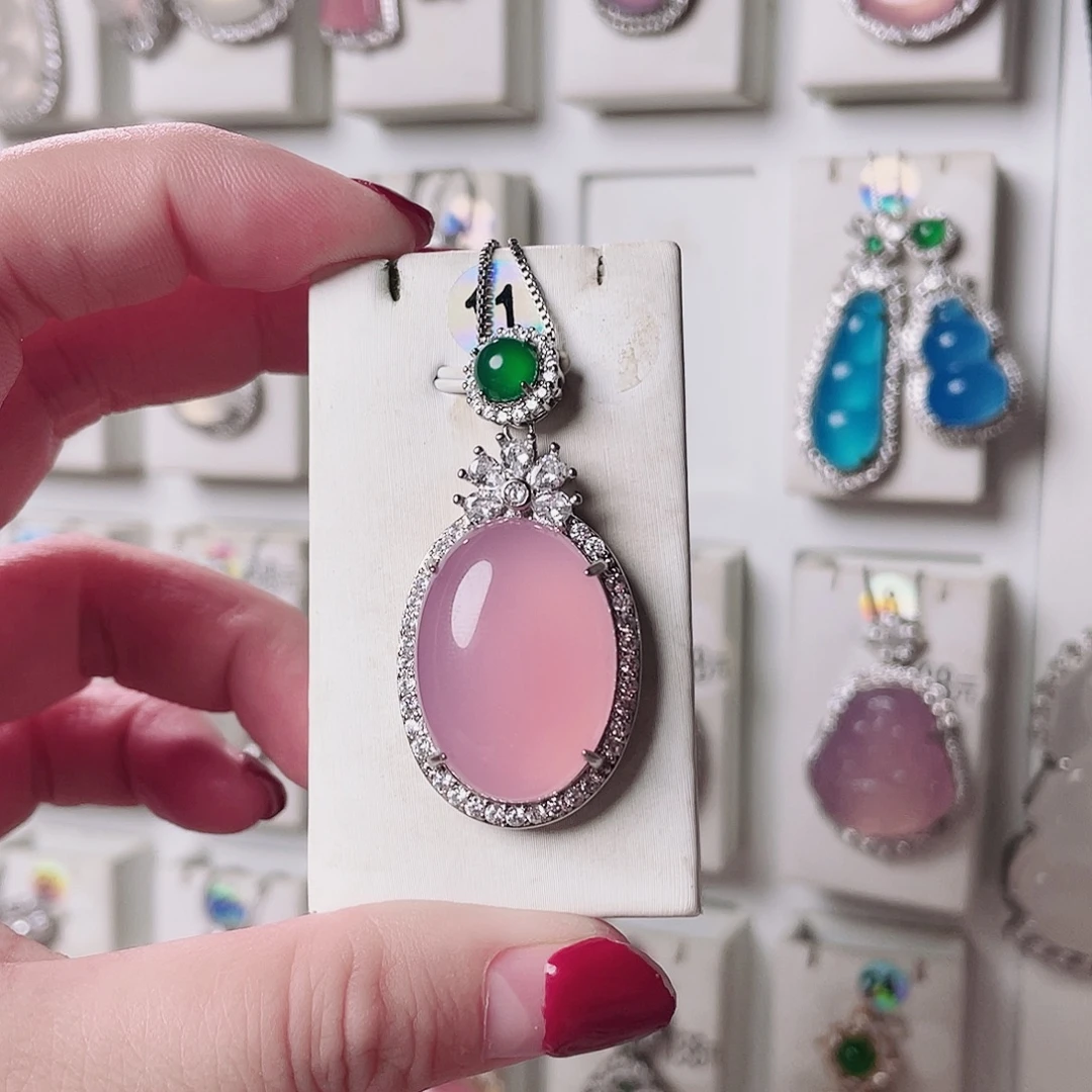 玛瑙/玉髓未镶嵌颈饰