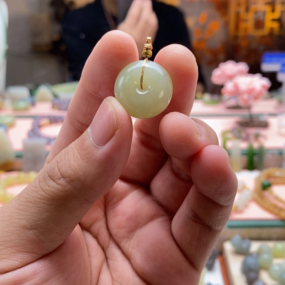 吊坠(不含链)未镶嵌和田玉