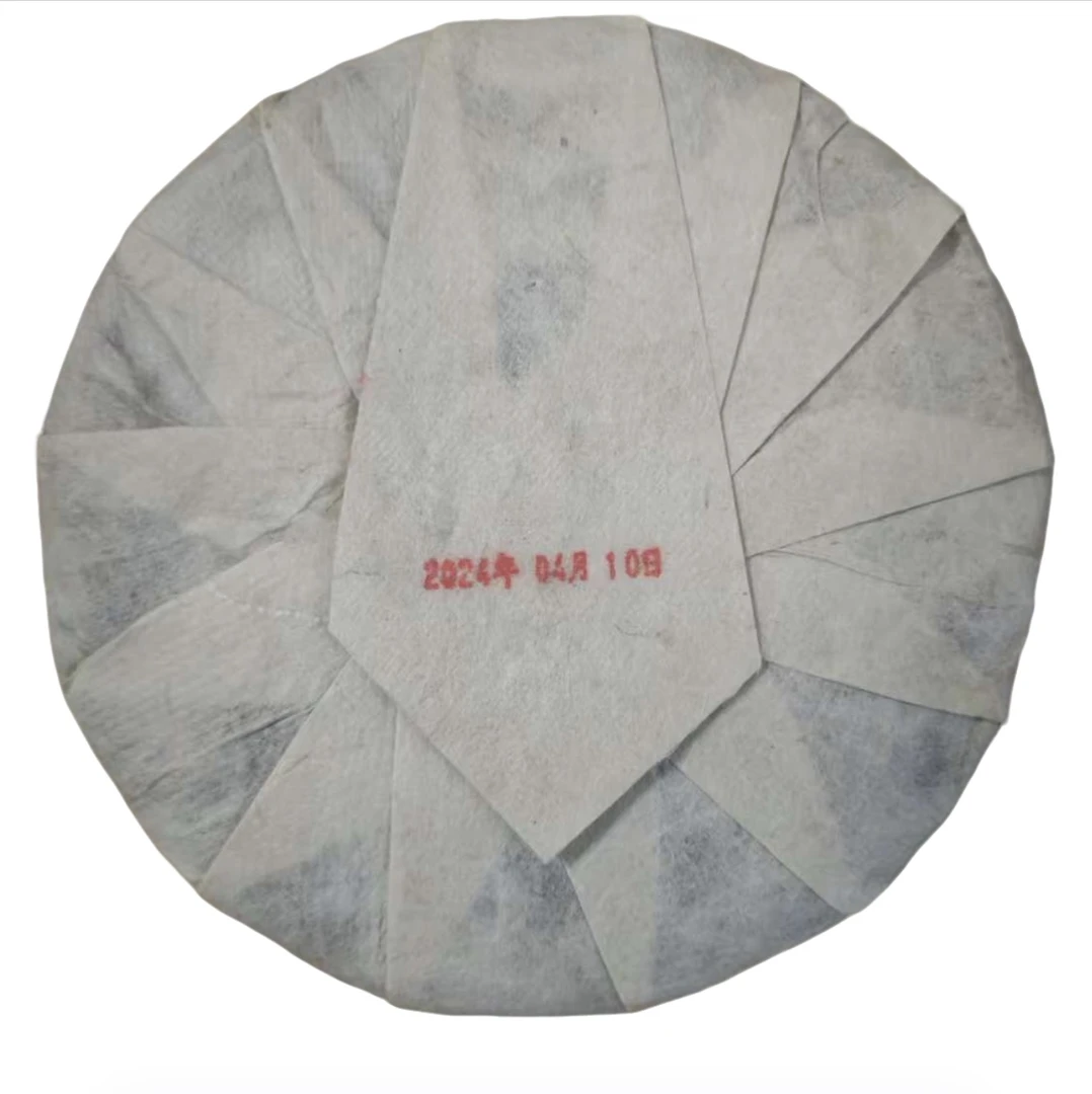 易武随机名山古树大树100克